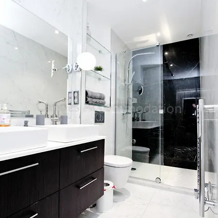 Pampelonne Apartamento *